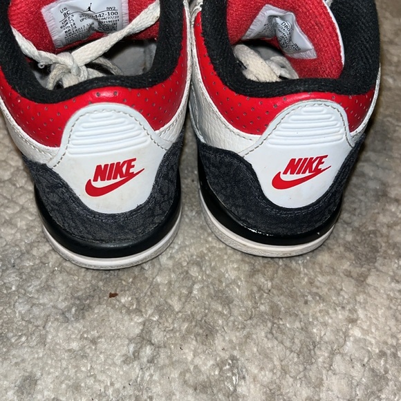 Jordan 5 Retro - Picture 4 of 6